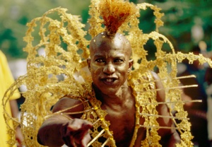 http:  taishimizu.com pictures brazil day nikon fe velvia 50 gold man thumb.jpg